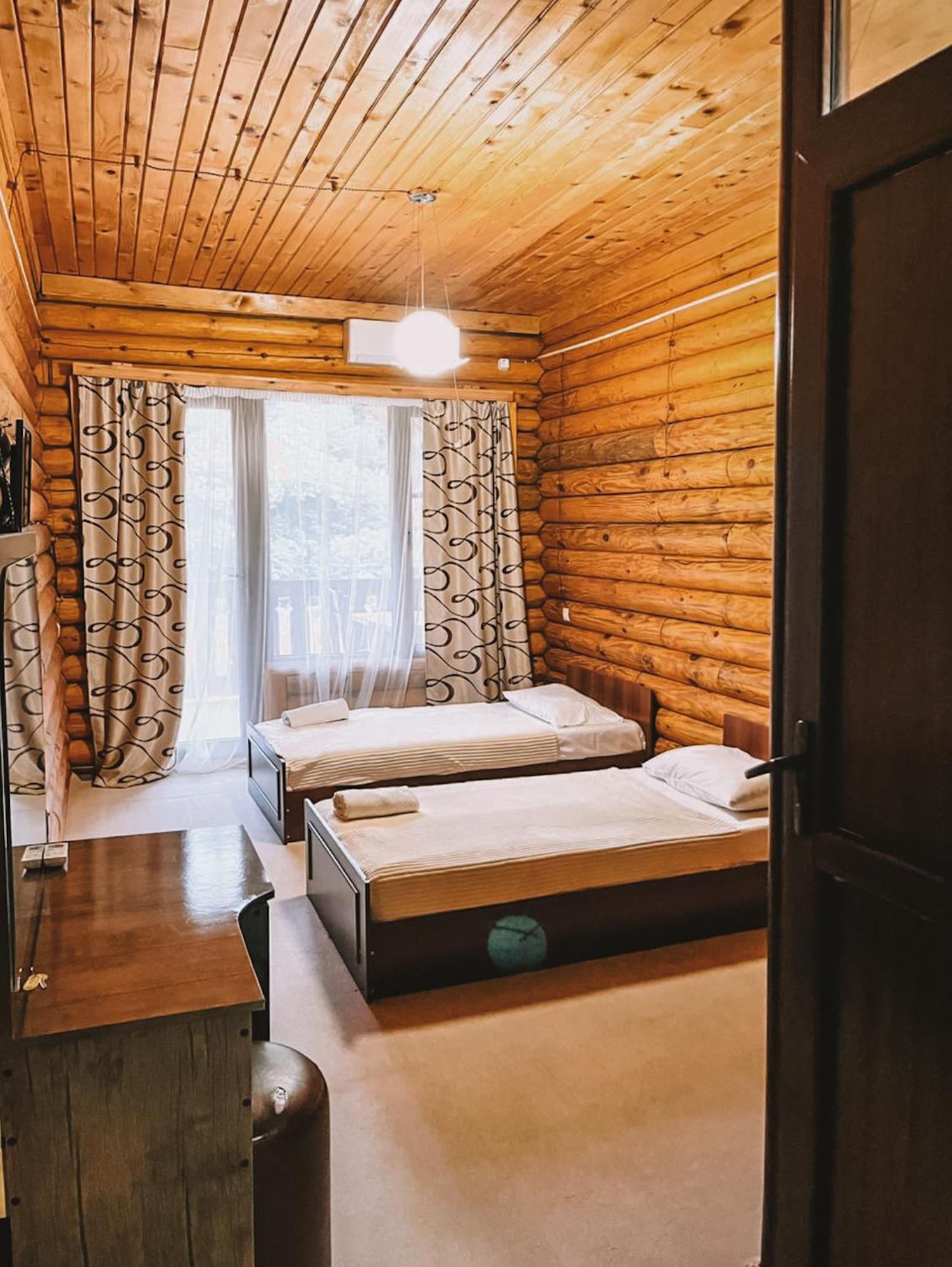 Hotel Chveneburi Machakhlispiri Kültér fotó